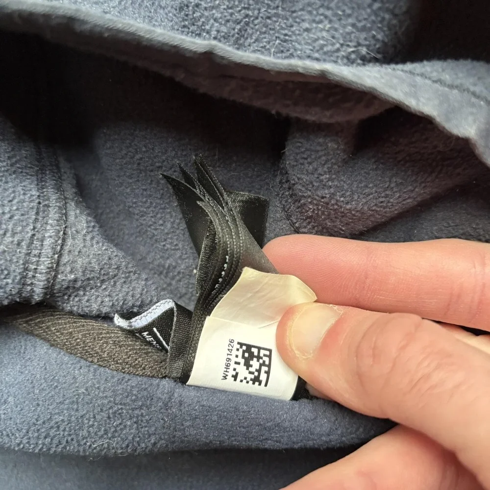 The North‎ Face Jacket Mens Medium Navy Black Hooded Zip Snap Fleece Pockets